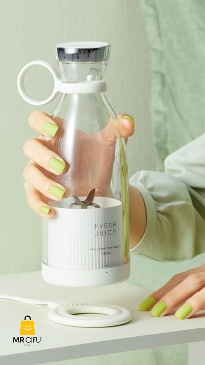 JuiceGo!™ 350 ml Tengo mi batido listo donde quiero, cuando quiero.
